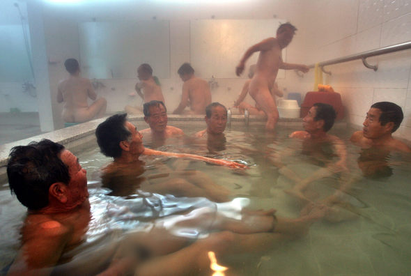 La Gay Bath Houses 99